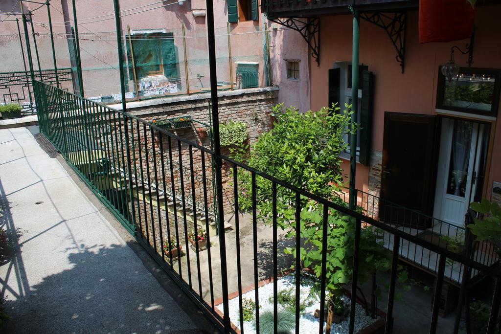 San Giacomo Apartment Velence Szoba fotó